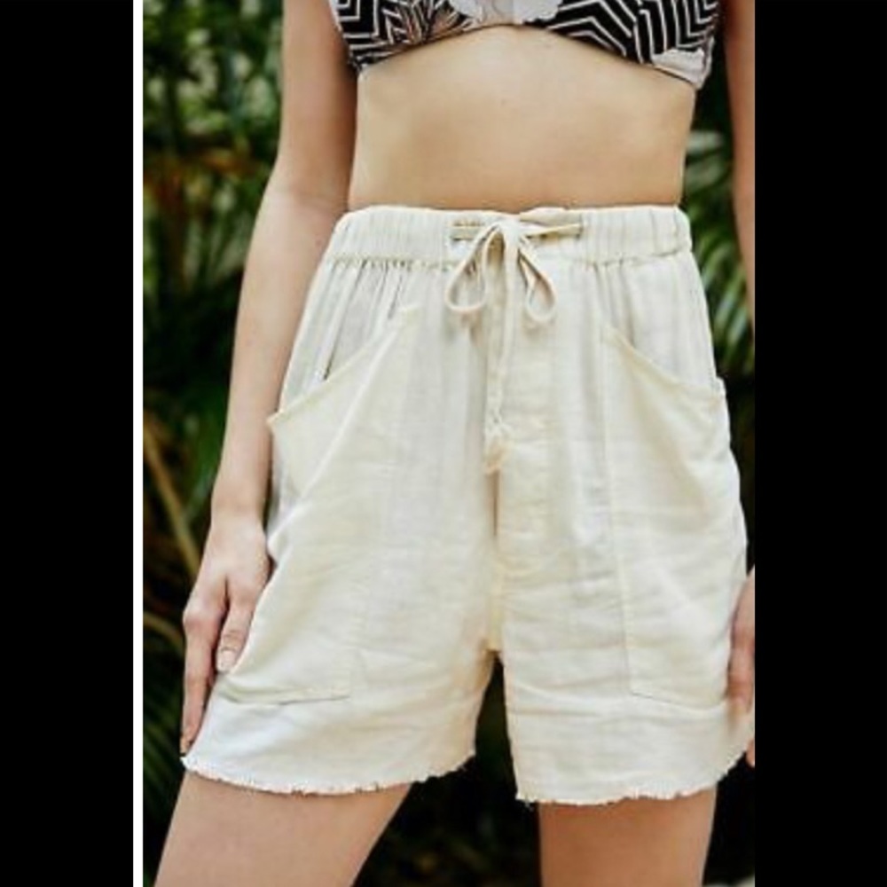 NEW Free people tomboy shorts cream linen small